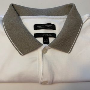 Men’s golf shirt